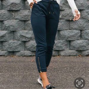 Zyia Navy Blue Peak Zipper Joggers - Med